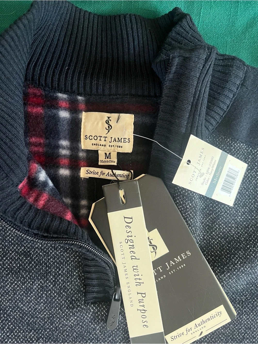 Scott James Men's Navy and Black Quarter-Zip Sweater